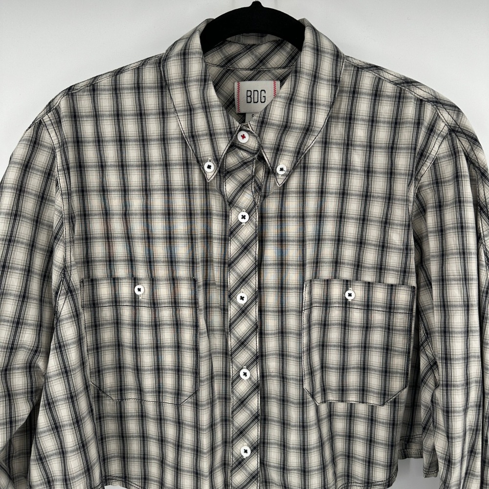BDG Urban Outfitters Womens Small Cropped Plaid Button Down Shirt Black Cream - Picture 2 of 8